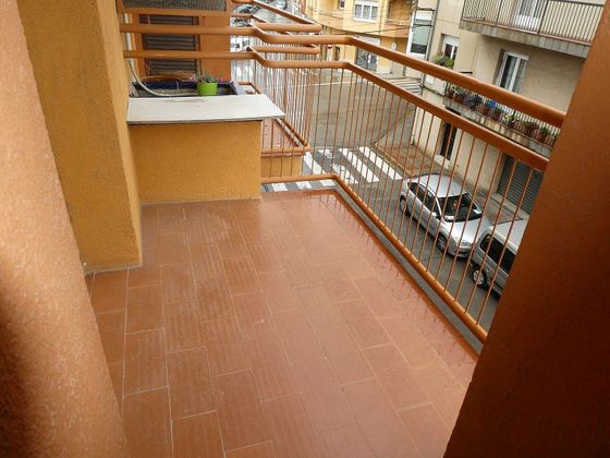 Foto 1 de Pis en venda a Torelló de 3 habitacions amb terrassa i balcó