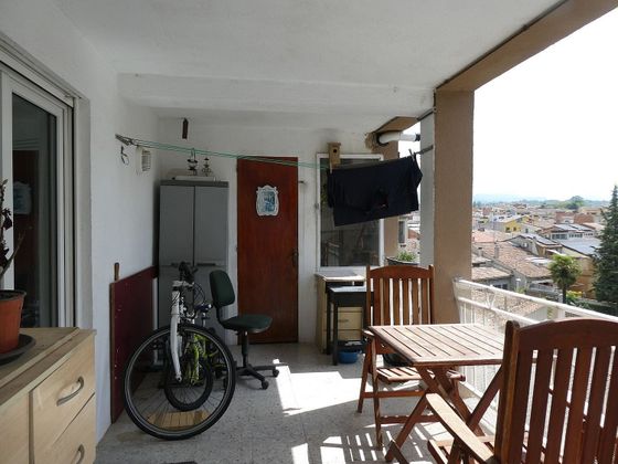 Foto 2 de Pis en venda a Torelló de 3 habitacions amb terrassa i garatge