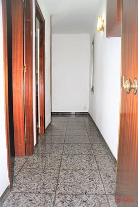 Foto 2 de Pis en venda a Can Vidalet de 3 habitacions amb ascensor