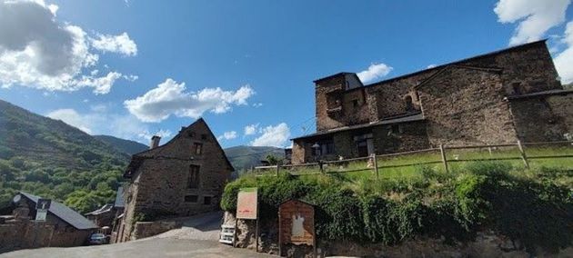 Foto 1 de Casa rural en venta en Guingueta d´Àneu, La de 2 habitaciones con calefacción
