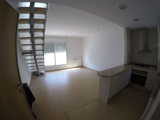 Foto 1 de Àtic en venda a Sant Pere de Ribes Centro de 2 habitacions amb terrassa i aire acondicionat
