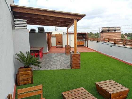 Foto 1 de Dúplex en venda a Les Arenes - La Grípia  Can Montllor de 3 habitacions amb terrassa i garatge