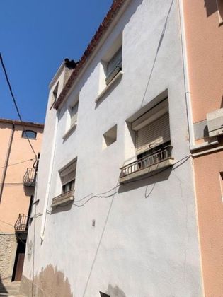 Foto 1 de Casa adosada en venta en Rasquera de 5 habitaciones con terraza y balcón