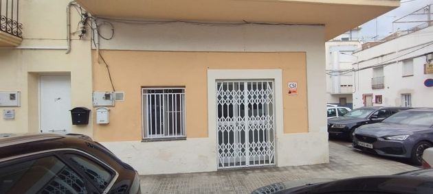 Foto 2 de Alquiler de local en calle De la Mare de Déu de Montserrat de 30 m²