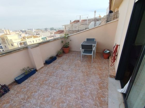 Foto 1 de Àtic en venda a Centre - Sant Carles de la Ràpita de 3 habitacions amb terrassa i balcó
