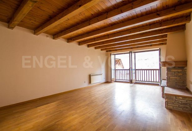 Foto 2 de Dúplex en venta en Vielha e Mijaran de 3 habitaciones con garaje y balcón