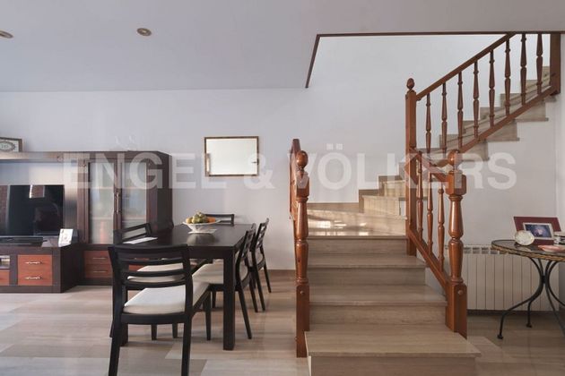 Foto 2 de Casa adossada en venda a calle Major de 4 habitacions amb terrassa i garatge
