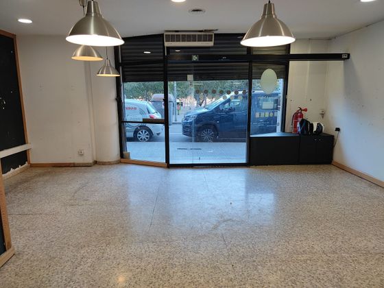 Foto 2 de Local en alquiler en calle De Francisco de Vitòria de 95 m²