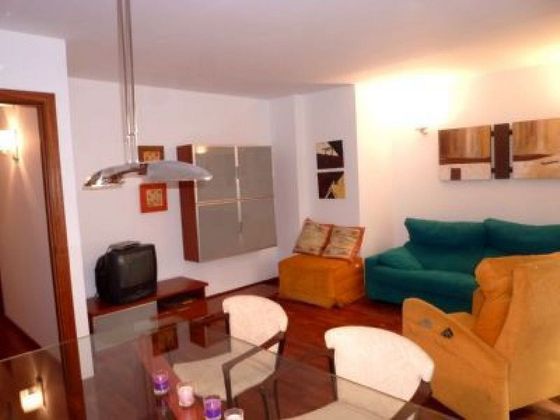 Foto 2 de Piso en alquiler en Andorra la Vella de 3 habitaciones con terraza y muebles