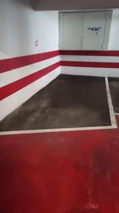 Foto 1 de Venta de garaje en calle De Pin i Soler de 13 m²