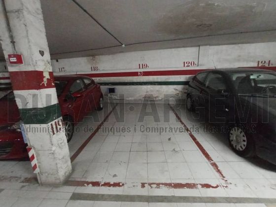 Foto 2 de Garatge en venda a calle De Santiago Rusiñol de 10 m²