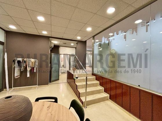 Foto 2 de Oficina en alquiler en Barri del Centre de 130 m²