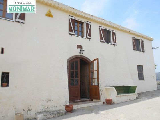 Foto 1 de Venta de casa rural en Sant Jaume dels Domenys de 6 habitaciones con terraza y piscina