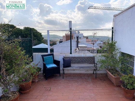 Foto 2 de Pis en venda a Sant Pere de Ribes Centro de 4 habitacions amb terrassa i balcó