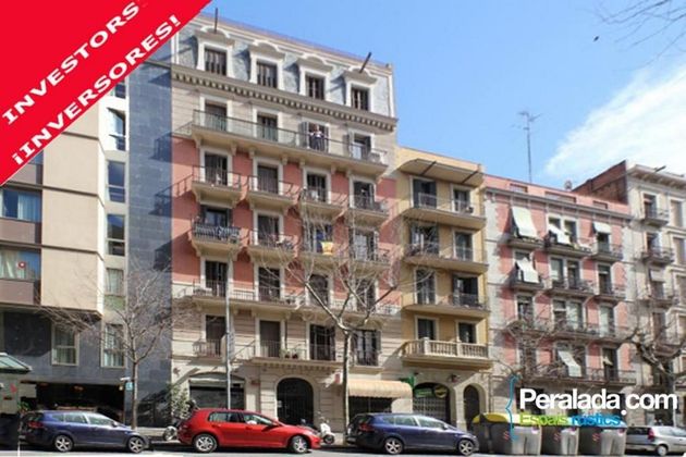 Foto 1 de Pis en venda a calle De Villarroel de 3 habitacions amb balcó i ascensor