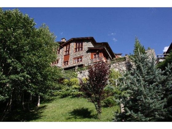 Foto 1 de Casa en venda a Ordino de 4 habitacions amb terrassa i jardí