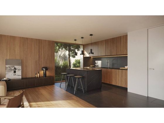 Foto 1 de Dúplex en venda a calle De L'aldosa de 5 habitacions amb terrassa i garatge