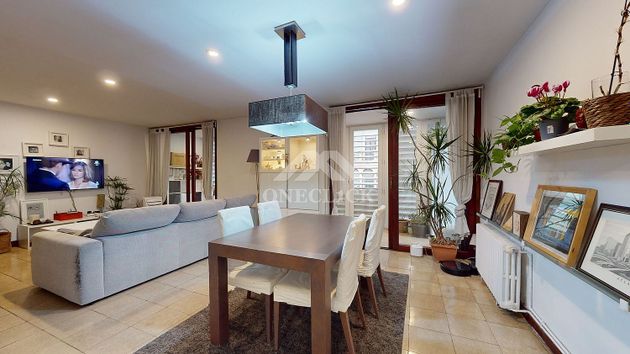 Foto 2 de Piso en venta en vía Augusta de 4 habitaciones con terraza y aire acondicionado