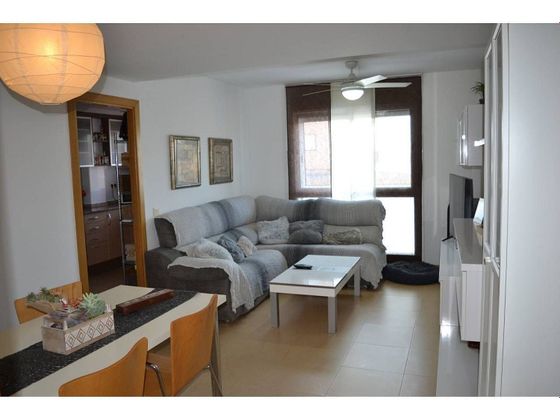Foto 1 de Piso en venta en L' Hospitalet de l'Infant de 3 habitaciones con terraza y garaje