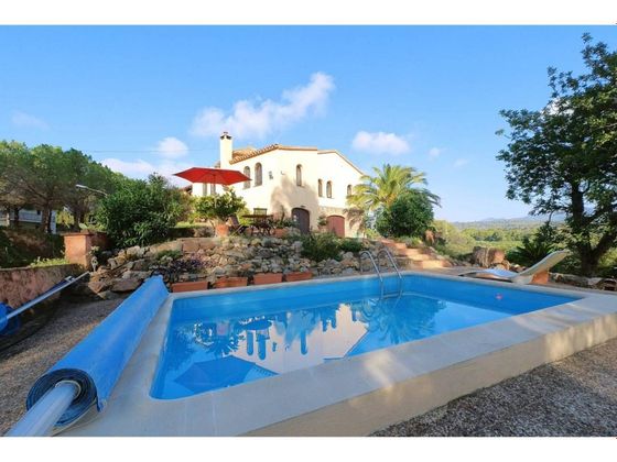 Foto 1 de Venta de casa en Vilanova d´Escornalbou de 3 habitaciones con terraza y piscina