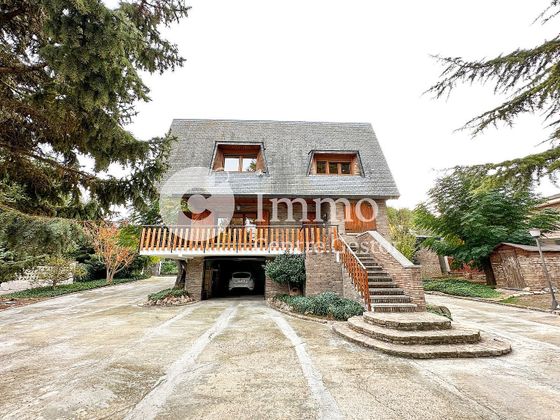 Foto 2 de Xalet en venda a Partides de Lleida de 4 habitacions amb terrassa i piscina