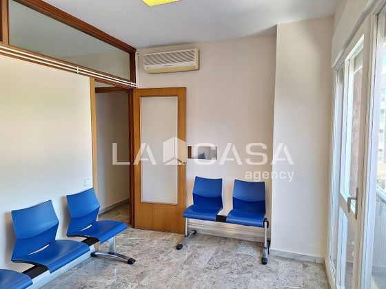 Foto 1 de Piso en venta en Riu de 4 habitaciones con aire acondicionado y calefacción