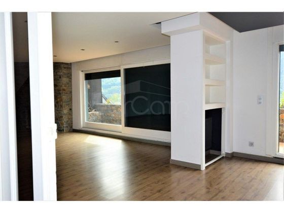 Foto 1 de Dúplex en venda a Escaldes, les de 6 habitacions amb terrassa i garatge