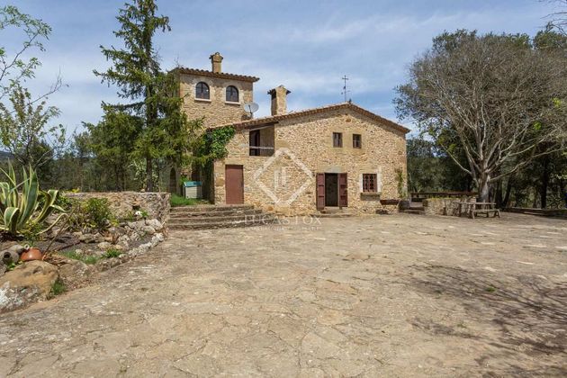 Foto 2 de Casa rural en venda a Canet d´Adri de 3 habitacions amb garatge i jardí
