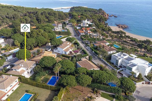 Foto 2 de Chalet en venta en S'Agaró de 6 habitaciones con terraza y piscina
