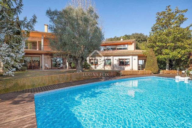 Foto 2 de Venta de casa en Montilivi - Palau de 6 habitaciones con terraza y piscina
