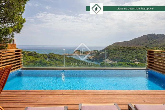 Foto 1 de Xalet en venda a Aiguafreda - Sa Tuna de 5 habitacions amb terrassa i piscina