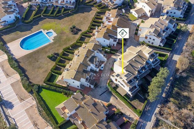 Foto 2 de Venta de casa en L'Estartit de 4 habitaciones con terraza y piscina