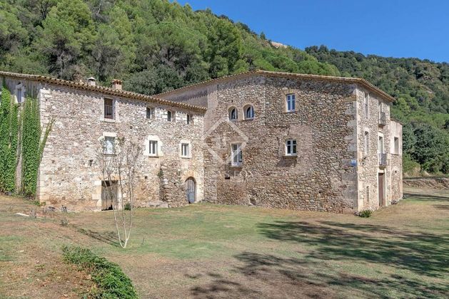 Foto 1 de Casa rural en venda a Sant Julià de Ramis de 9 habitacions amb terrassa i piscina