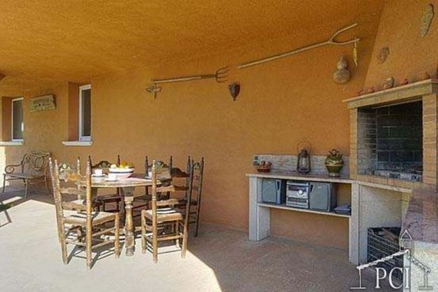 Foto 1 de Chalet en venta en Sa Riera - Sa Fontansa de 4 habitaciones con terraza y piscina