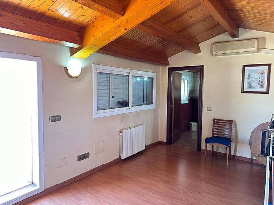 Foto 2 de Casa en venda a La Collada - Sis Camins - Fondo Somella - Santa Maria de 3 habitacions amb terrassa i balcó
