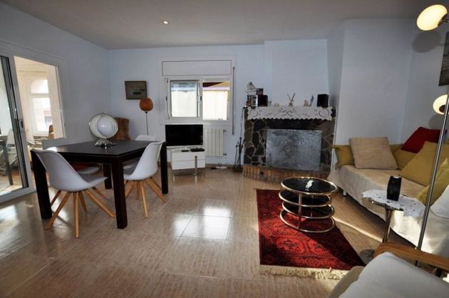 Foto 1 de Venta de piso en Els Grecs - Mas Oliva de 3 habitaciones con terraza y calefacción