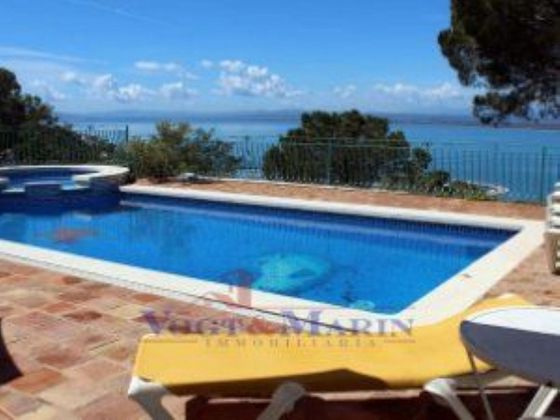 Foto 1 de Venta de chalet en Els Grecs - Mas Oliva de 3 habitaciones con terraza y piscina