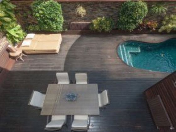 Foto 2 de Chalet en venta en Centre - Roses de 3 habitaciones con terraza y piscina