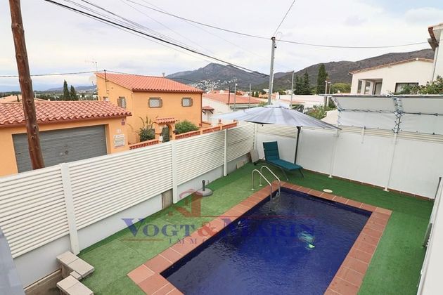 Foto 1 de Venta de casa en Els Grecs - Mas Oliva de 2 habitaciones con terraza y piscina