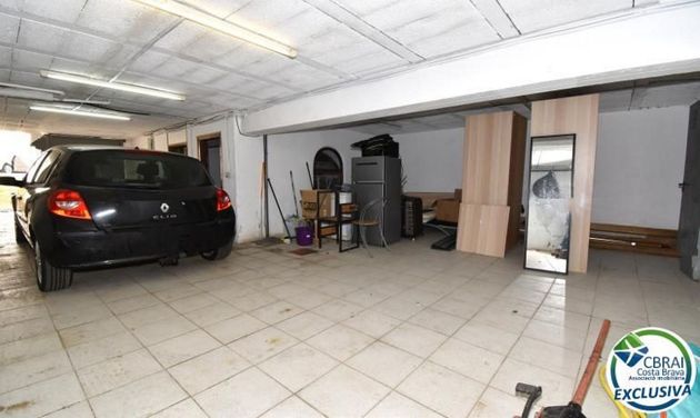 Foto 2 de Garatge en venda a Empuriabrava de 78 m²