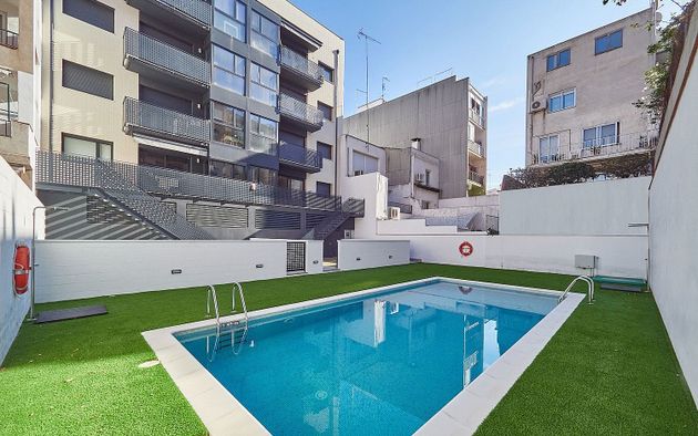 Foto 1 de Pis en venda a Poble Nou de 3 habitacions amb terrassa i piscina