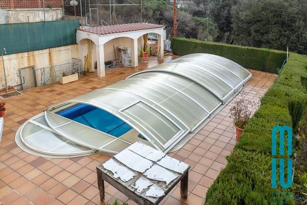 Foto 1 de Venta de casa en Dosrius de 4 habitaciones con terraza y piscina