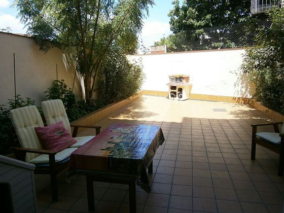 Foto 1 de Xalet en venda a El Raval - Safaretjos de 7 habitacions amb terrassa i garatge