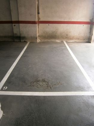 Foto 2 de Garatge en venda a Centre - Badalona de 9 m²