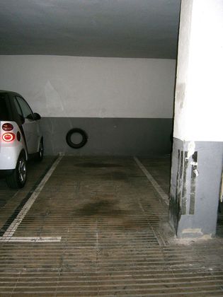 Foto 2 de Garatge en venda a Centre - Badalona de 7 m²
