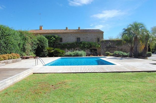 Foto 2 de Edifici en venda a Corçà amb piscina i calefacció