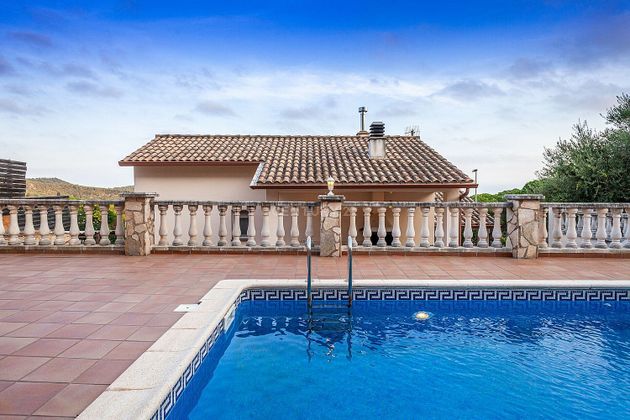 Foto 1 de Casa en venda a Mas Mora - Sant Daniel de 3 habitacions amb piscina i garatge