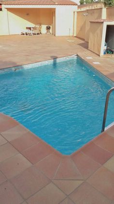 Foto 1 de Piso en venta en Garriga, La de 2 habitaciones con terraza y piscina