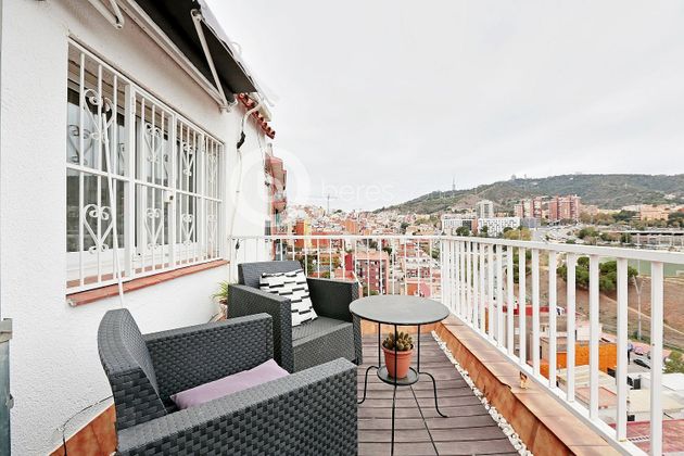 Foto 1 de Ático en alquiler en La Teixonera de 4 habitaciones con terraza y muebles