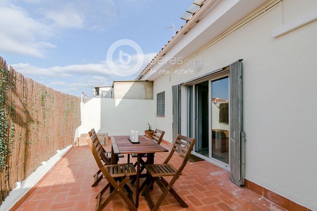 Foto 1 de Àtic en lloguer a Vila de Gràcia amb terrassa i aire acondicionat